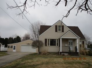 20 W 5th St, Newton Falls, OH 44444