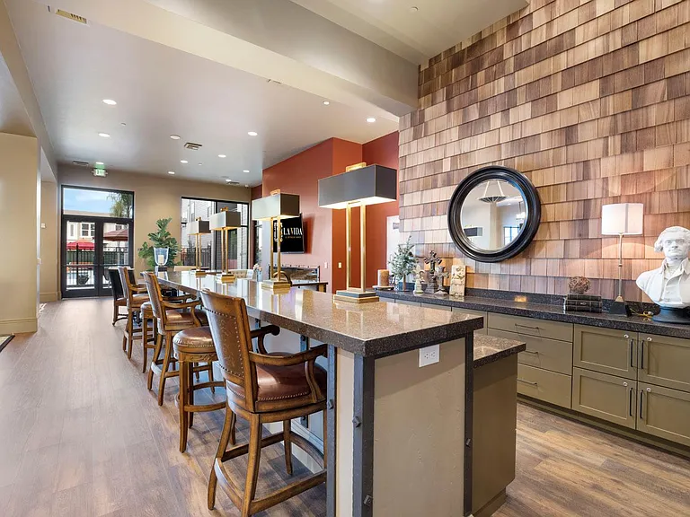 La Vida 55+ Luxury Living — Photo 20