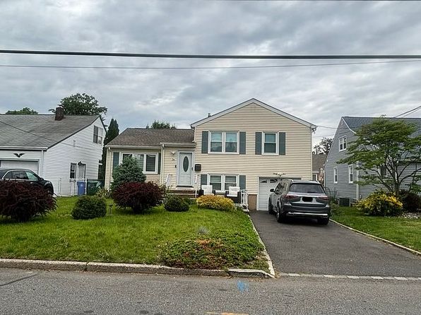 34 Robbinwood Ter