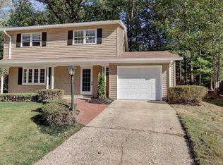 6703 Ontario St, Springfield, VA 22152