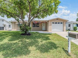 9330 Saint Regis Ln, Port Richey, FL 34668