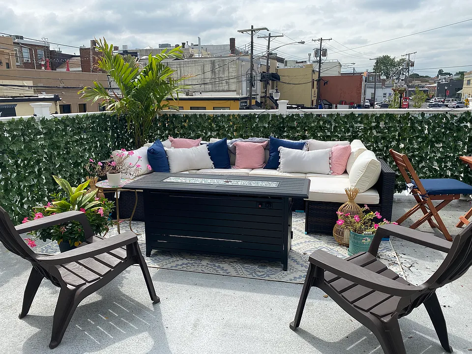 23 W Front St #2L