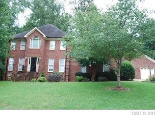 703 Carson Ct, Kannapolis, NC 28083