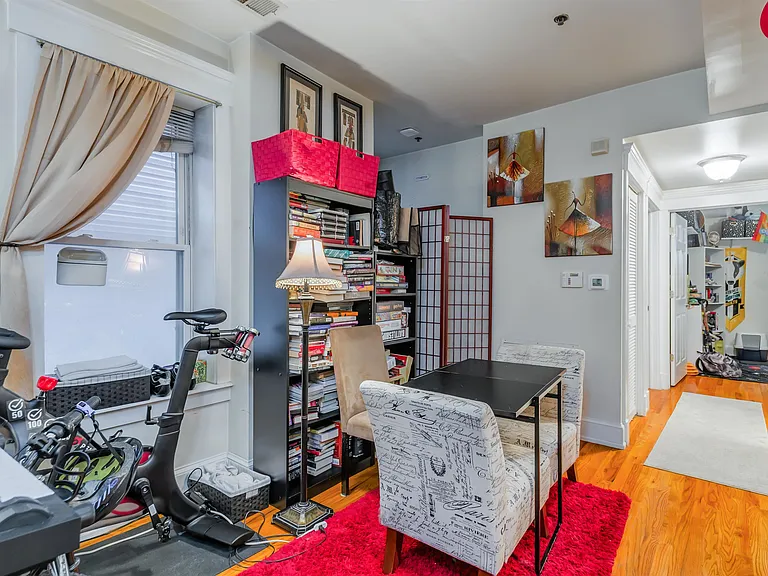 608 Bramhall Ave #1A — Photo 6