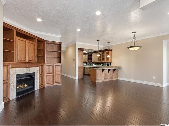 2nd image of 838 E South Temple APT 406