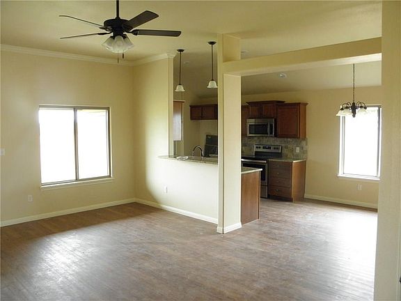 2nd image of 6826 Jennings Dr