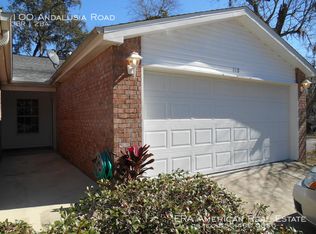 100 Andalusia Rd, Mary Esther, FL 32569