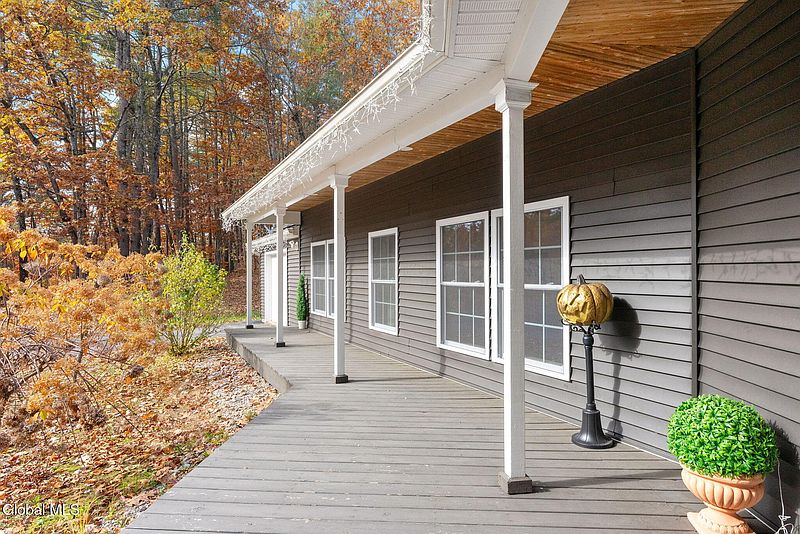 4th image of 236 State Highway 29A