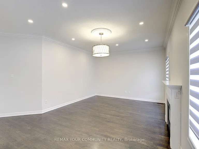 112 Golden Forest Rd — Photo 13