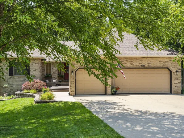 2512 W Arlington Street, Springfield, MO 65810