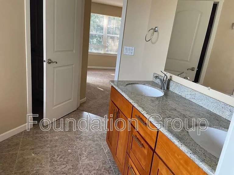 150 S 152nd St #B — Photo 19