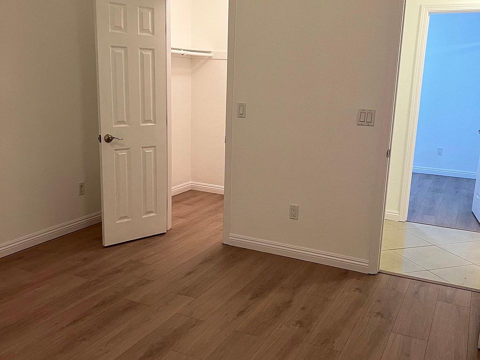 1st image of 13811 Earl Ave