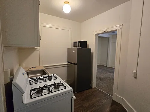 Floor plan 105