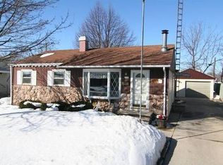 3202 Kete St, Manitowoc, WI 54220