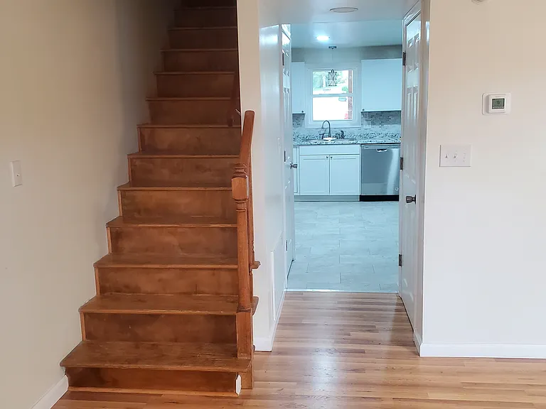 130 Cindie Ln — Photo 8