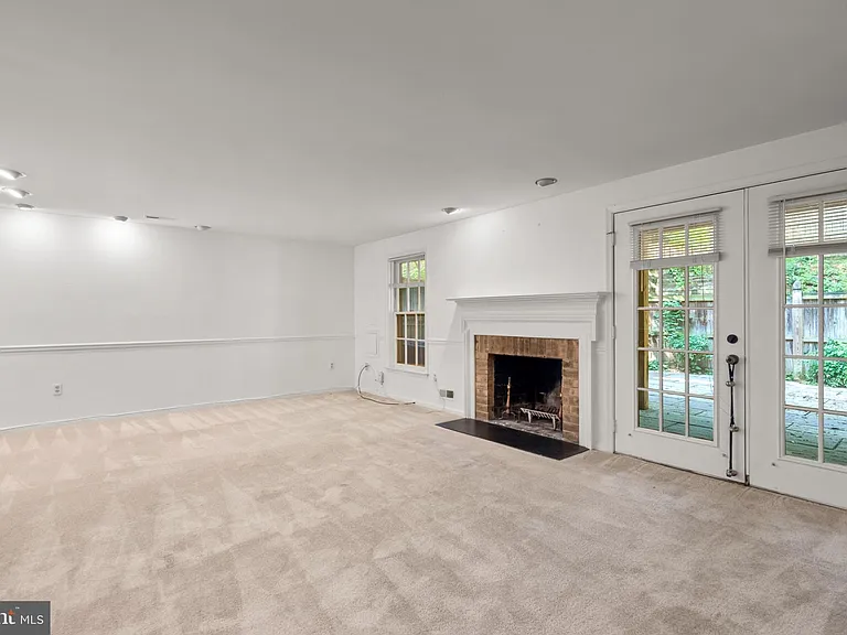 11017 Cedarwood Dr — Photo 26