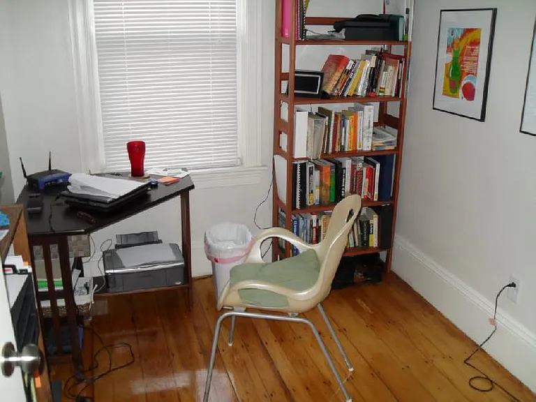 135 Paul Gore St #2 — Photo 6