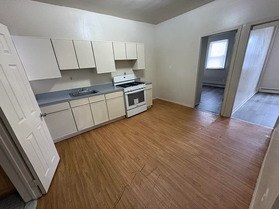 388 Avenue C #2