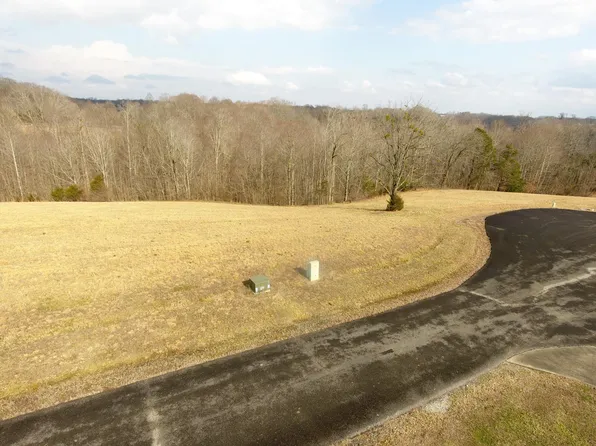 28 Parks Ridge Rd, Russell Springs, KY 42642