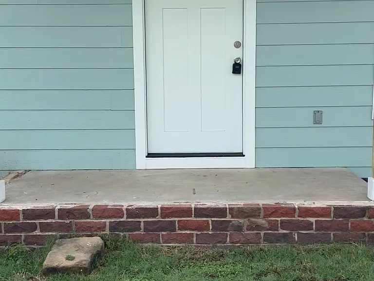405 N Daugherty Ave #A — Photo 13