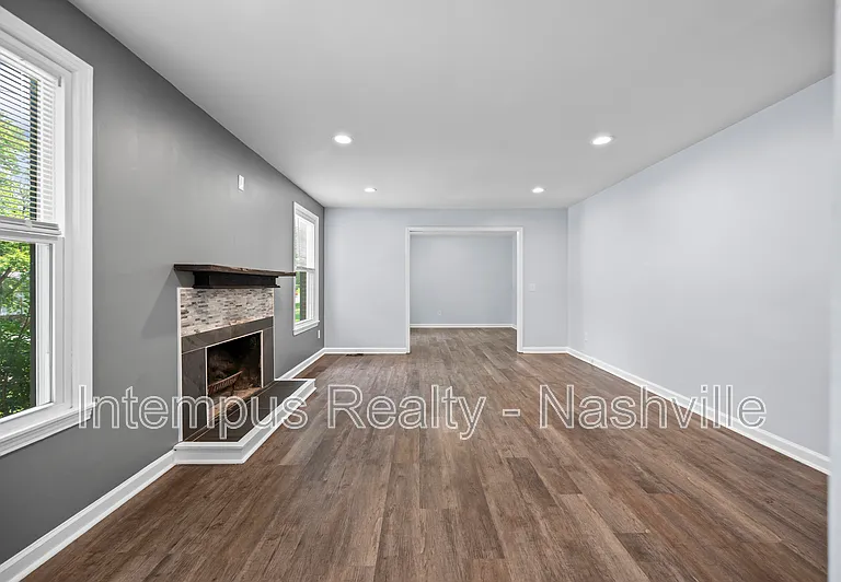 804 Norwalk Dr — Photo 3