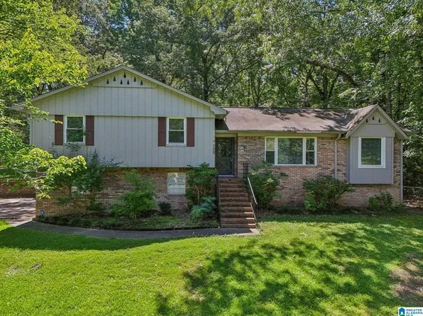 135 Cape Rd, Bessemer, AL 35023