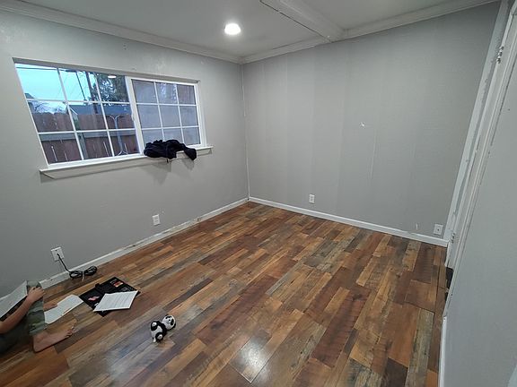 3rd image of 10340 Dale Dr #A