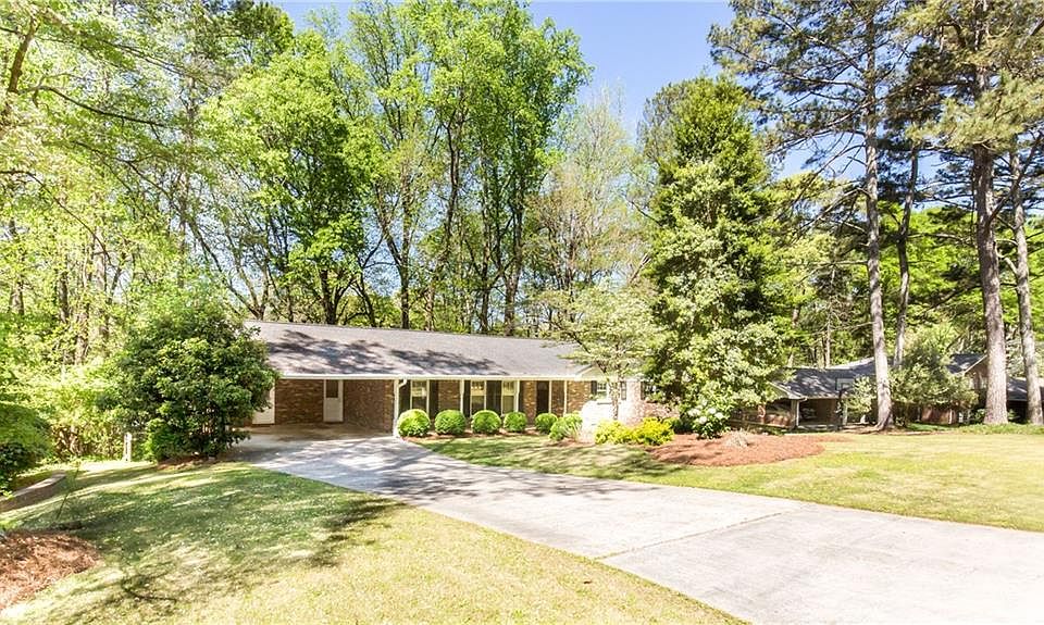 1st image of 2798 Evans Woods Dr