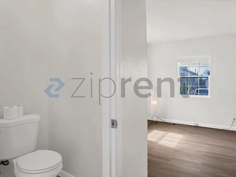 3817 Waller Ave — Photo 24