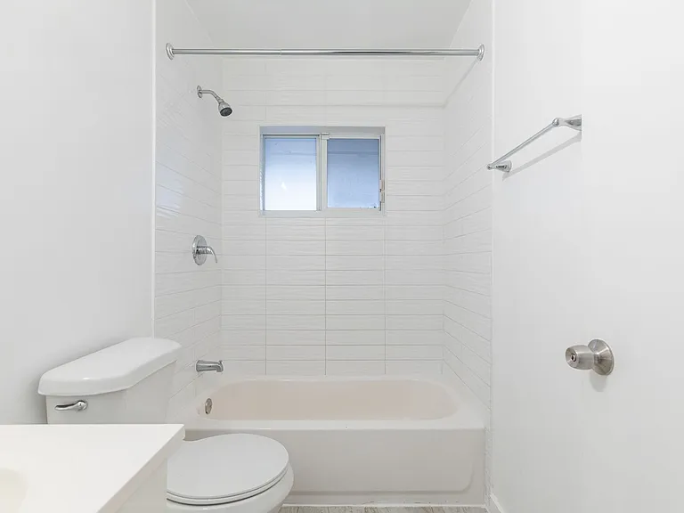 5918 Pierce St — Photo 21