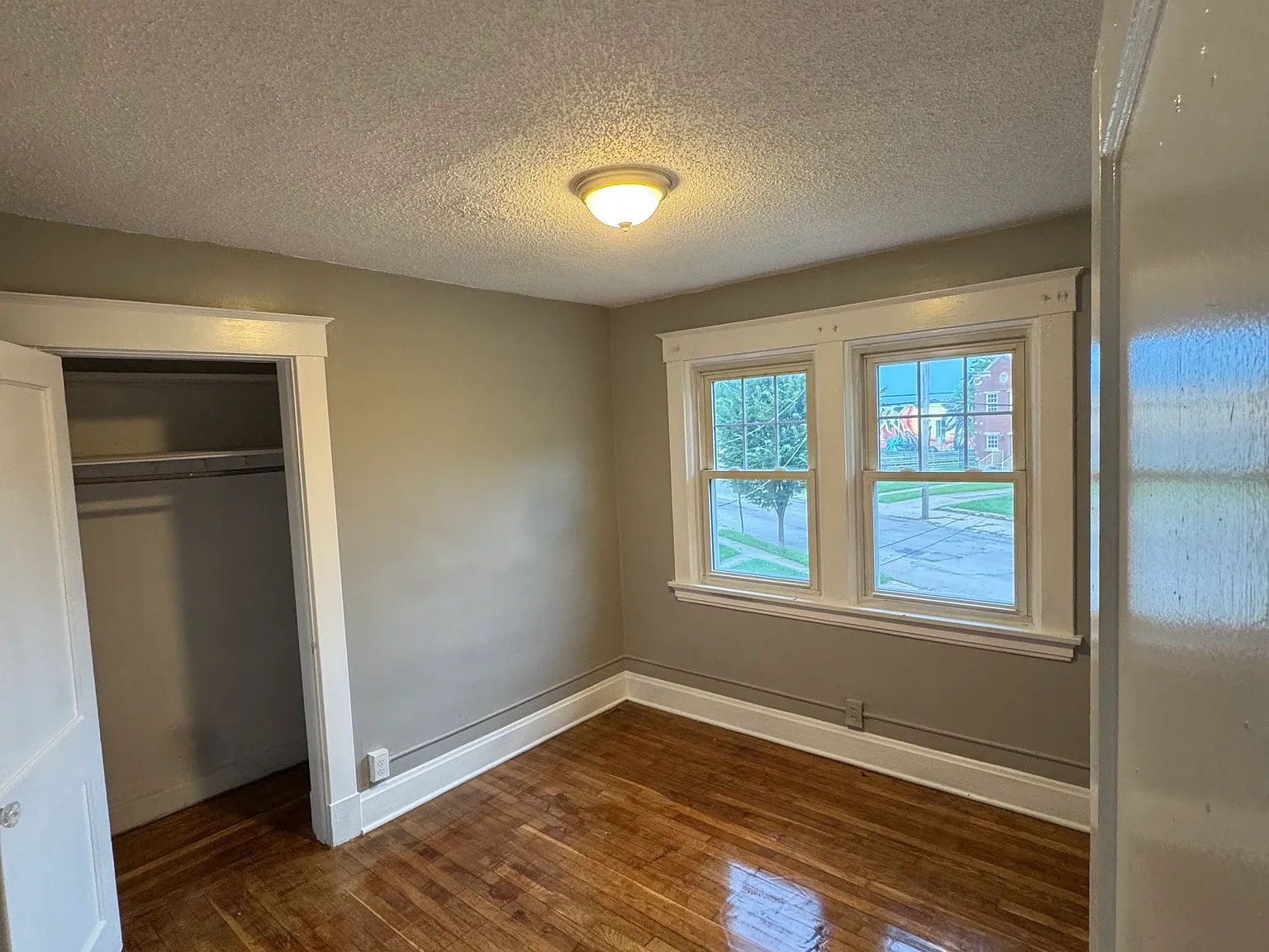 6431 Kennedy Ave — Photo 3
