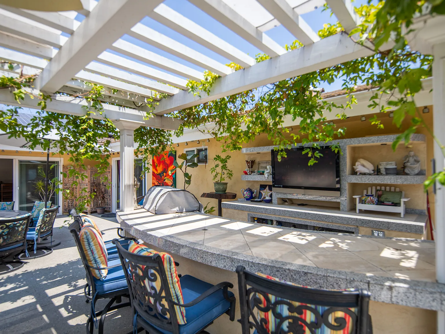 1040 Alameda Blvd — Photo 4