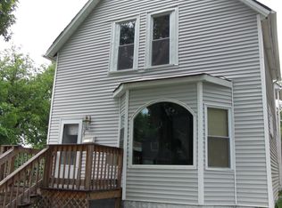 15215 Lexington Ave, Harvey, IL 60426