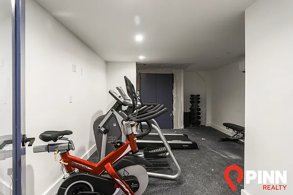 Rented by Pinn Realty | media 48