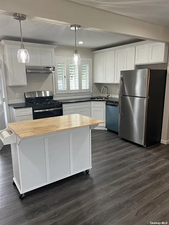 4 bed, 1700 sqft, $5,000 — Photo 2