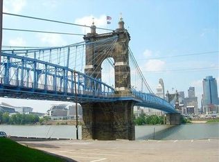 201 Riverside Dr #203, Covington, KY 41011