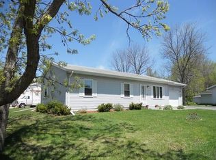 30040 Front St, Burlington, WI 53105