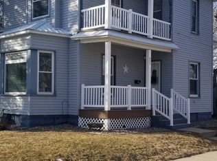 804 N Elm St, Cresco, IA 52136