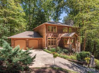 214 Streamside Dr, Waynesville, NC 28785