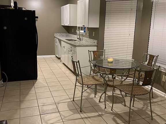 2nd image of 7107 Country Walk Dr