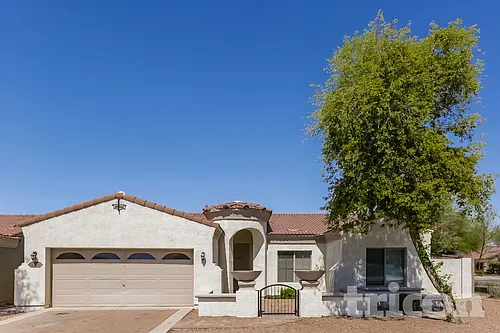 504 W Beautiful Ln Photo 1