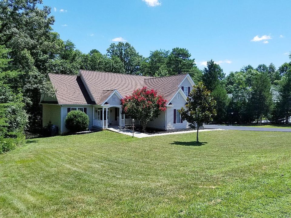 1st image of 20 Acre Ln