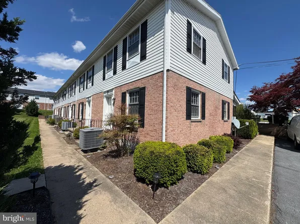 1781 Lincoln Way E #E, Chambersburg, PA 17202
