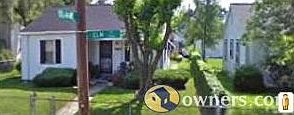 1st image of 1213 Elm St