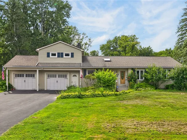 125 Webster Rd, Spencerport, NY 14559