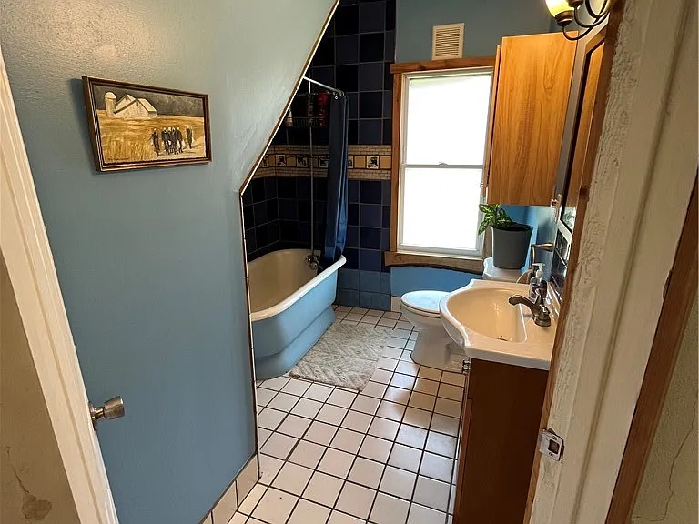 6914 Wakefield Ave — Photo 7