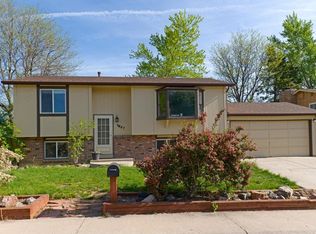 6887 W Roxbury Ave, Littleton, CO 80128
