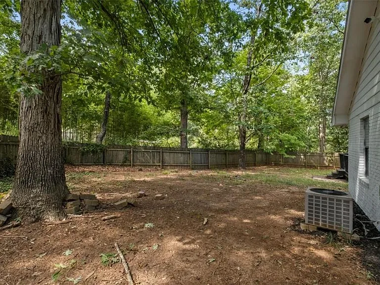 7519 Conkle Rd — Photo 33