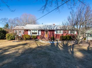 136 Post Rd, North Hampton, NH 03862