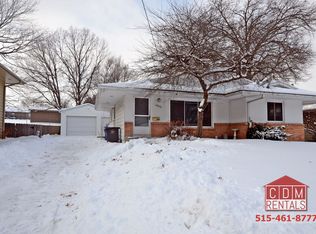 4046 33rd St, Des Moines, IA 50310